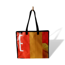 Charger l'image dans la galerie, Sac à Fourre-tout - Sac écoresponsable - orange, jaune, noir et blanc