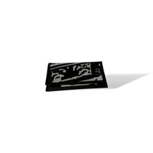 Charger l'image dans la galerie, Portefeuille avec poche de monnaie fait de bannière publicitaire récupérée. Il est fabriqué 100% au Québec, Canada. Couleur: gris et noir